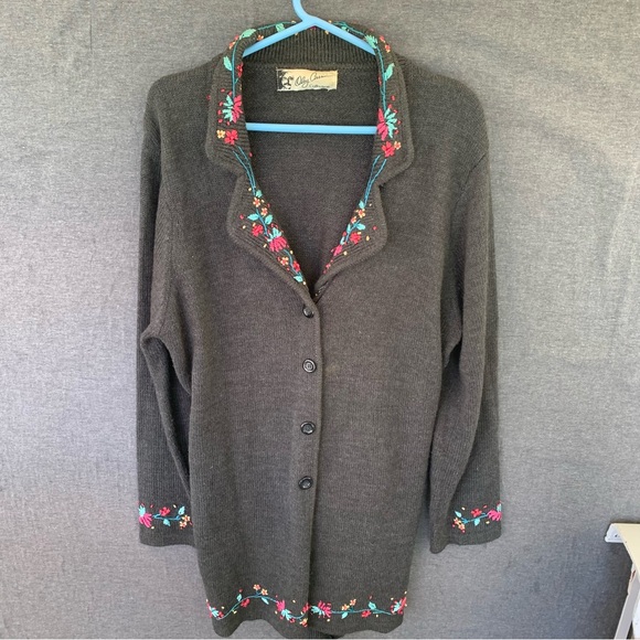 Vintage Sweaters - Vintage Embroidered Flowers Oleg Cassini 80s 90s Long Sweater with Belt
